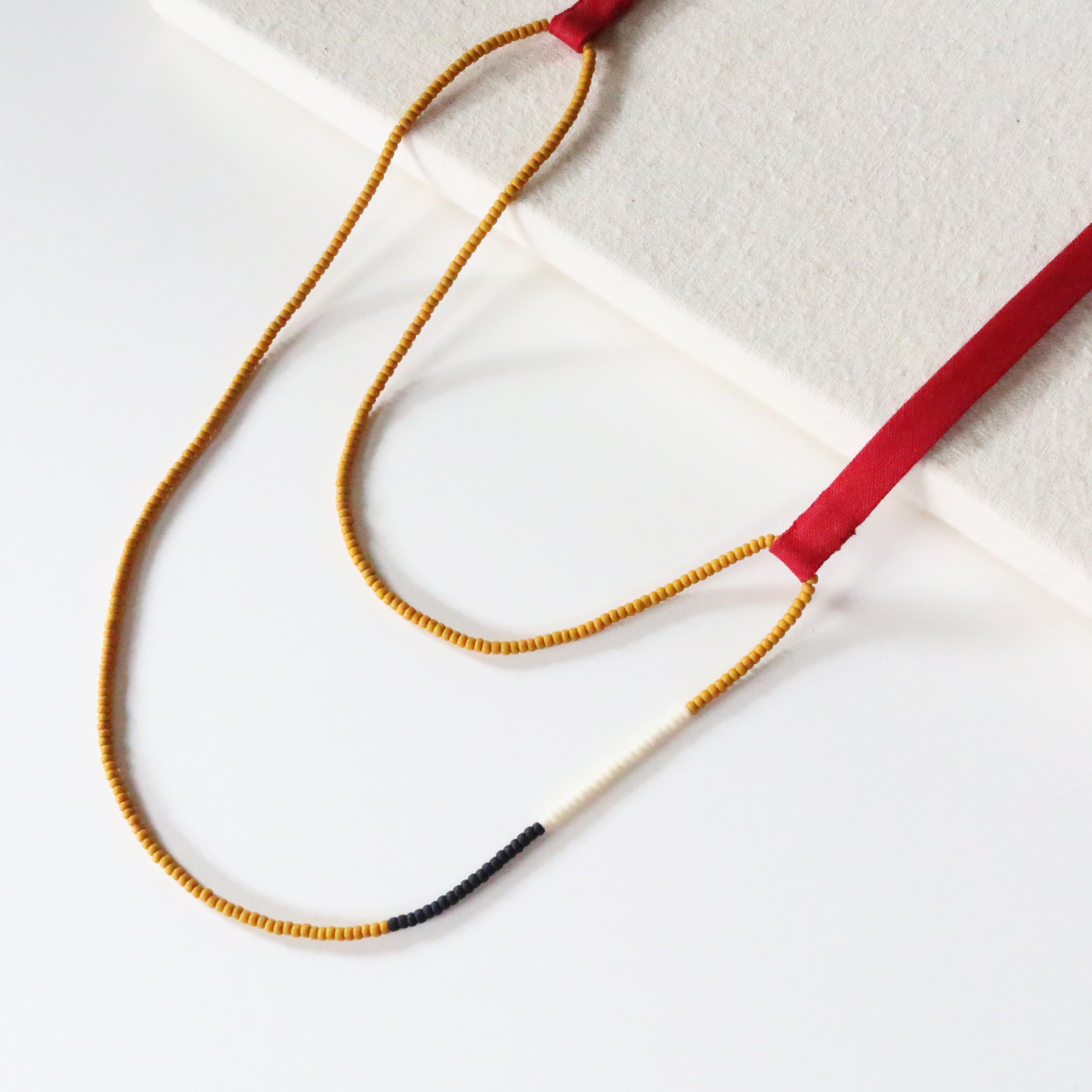 Loop Necklace (Mix No. 15)